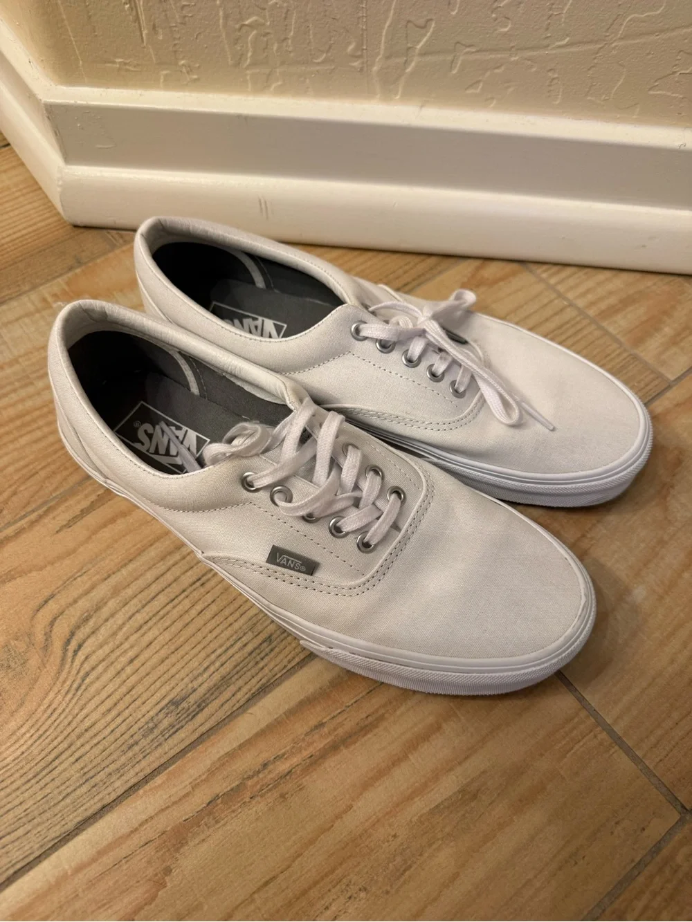 Vans White Low-Top Canvas Men’s Sneakers
